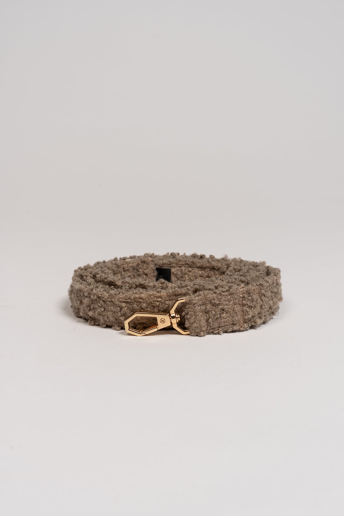 The Furloom Dog Leash Mud Brown