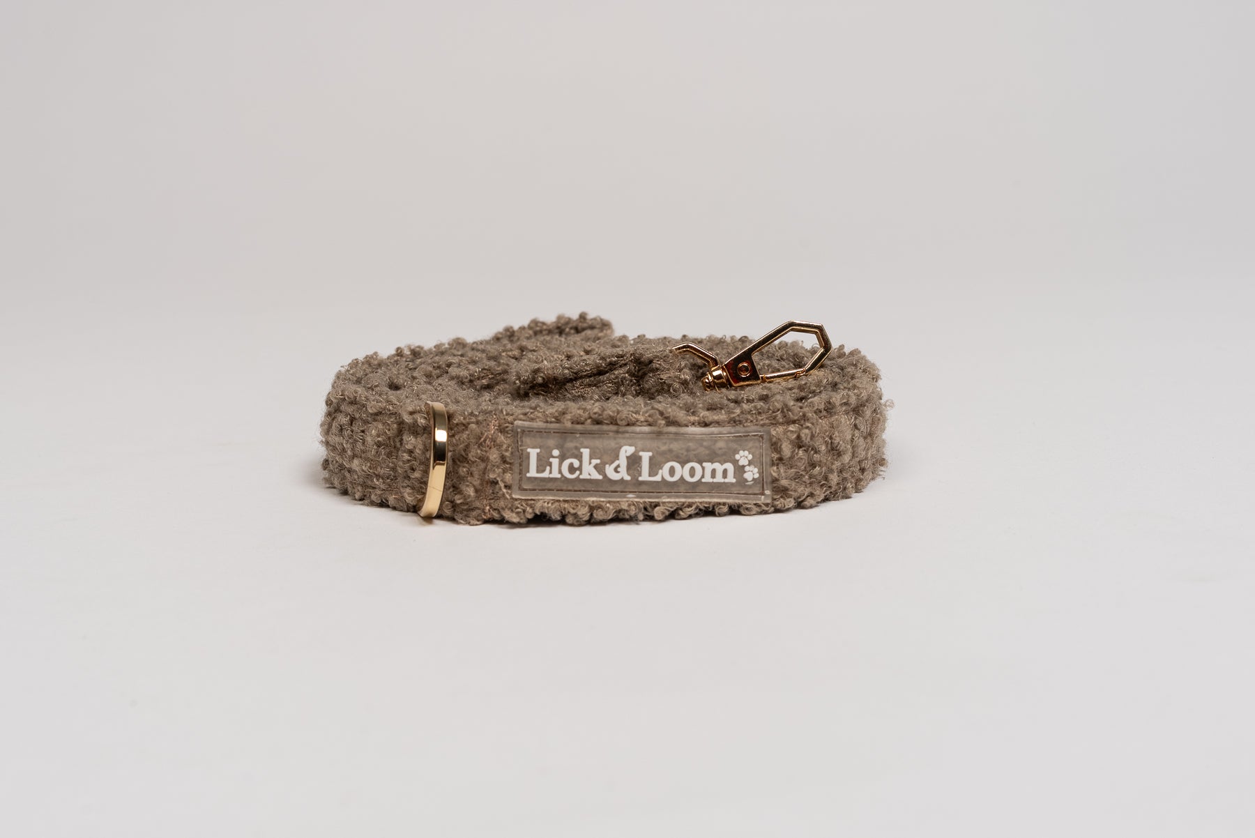 The Furloom Dog Leash Mud Brown